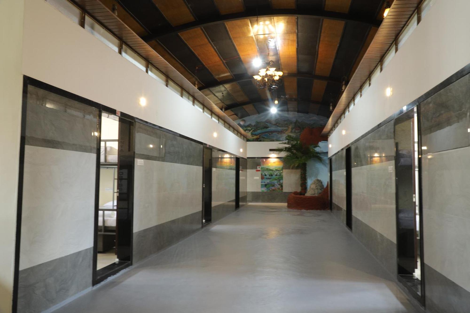 Ananya Comfortss Hospet Exterior photo