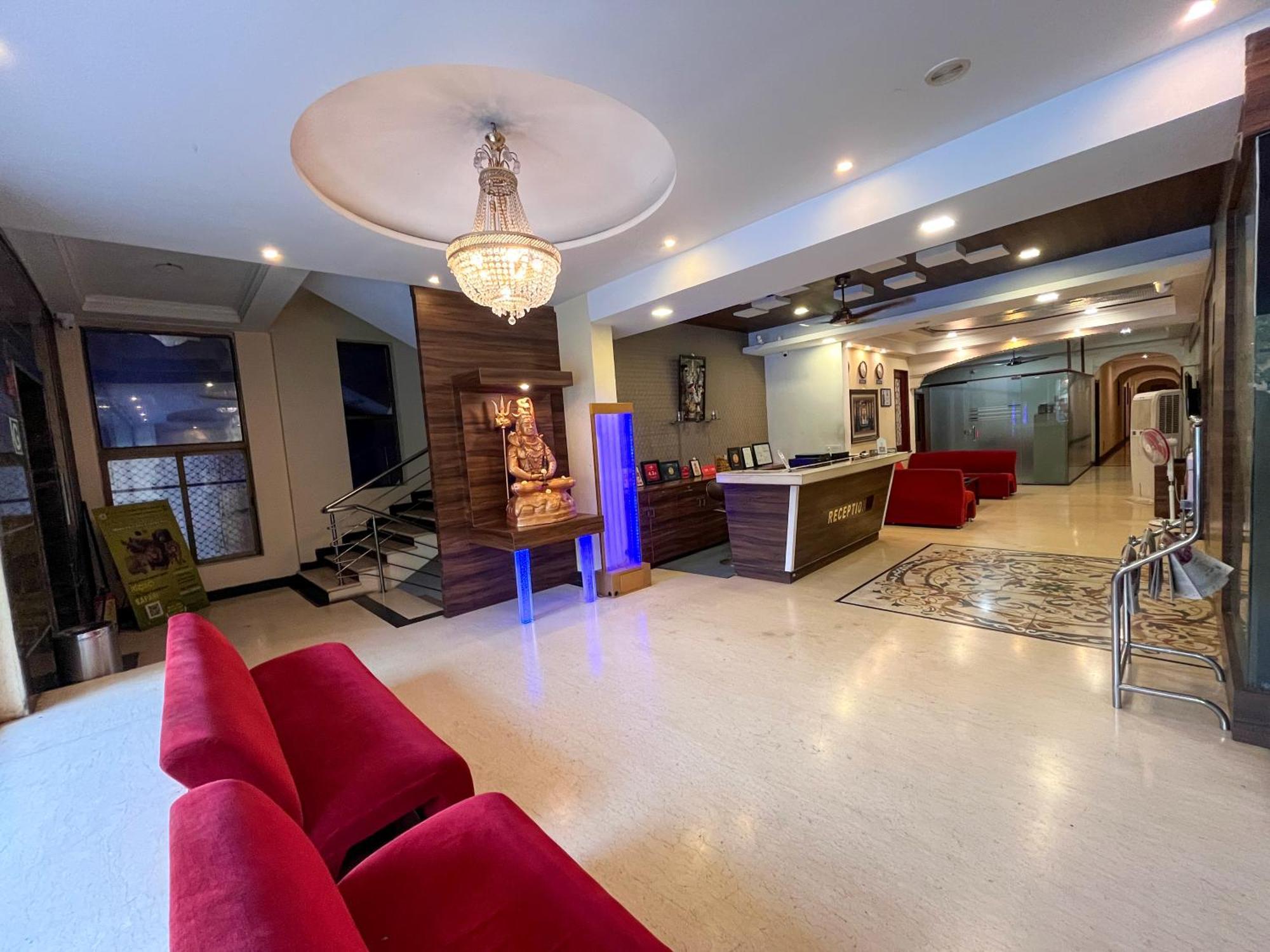 Ananya Comfortss Hospet Exterior photo