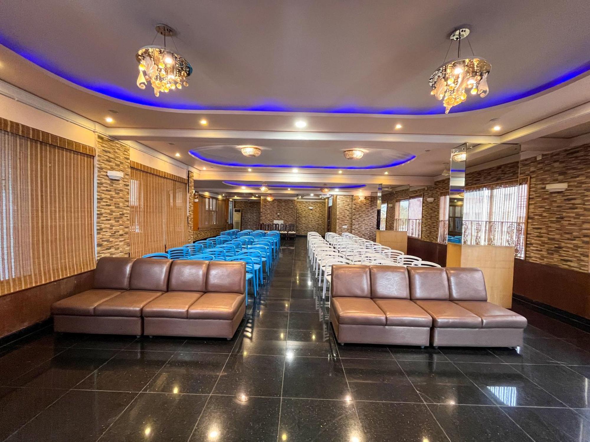 Ananya Comfortss Hospet Exterior photo