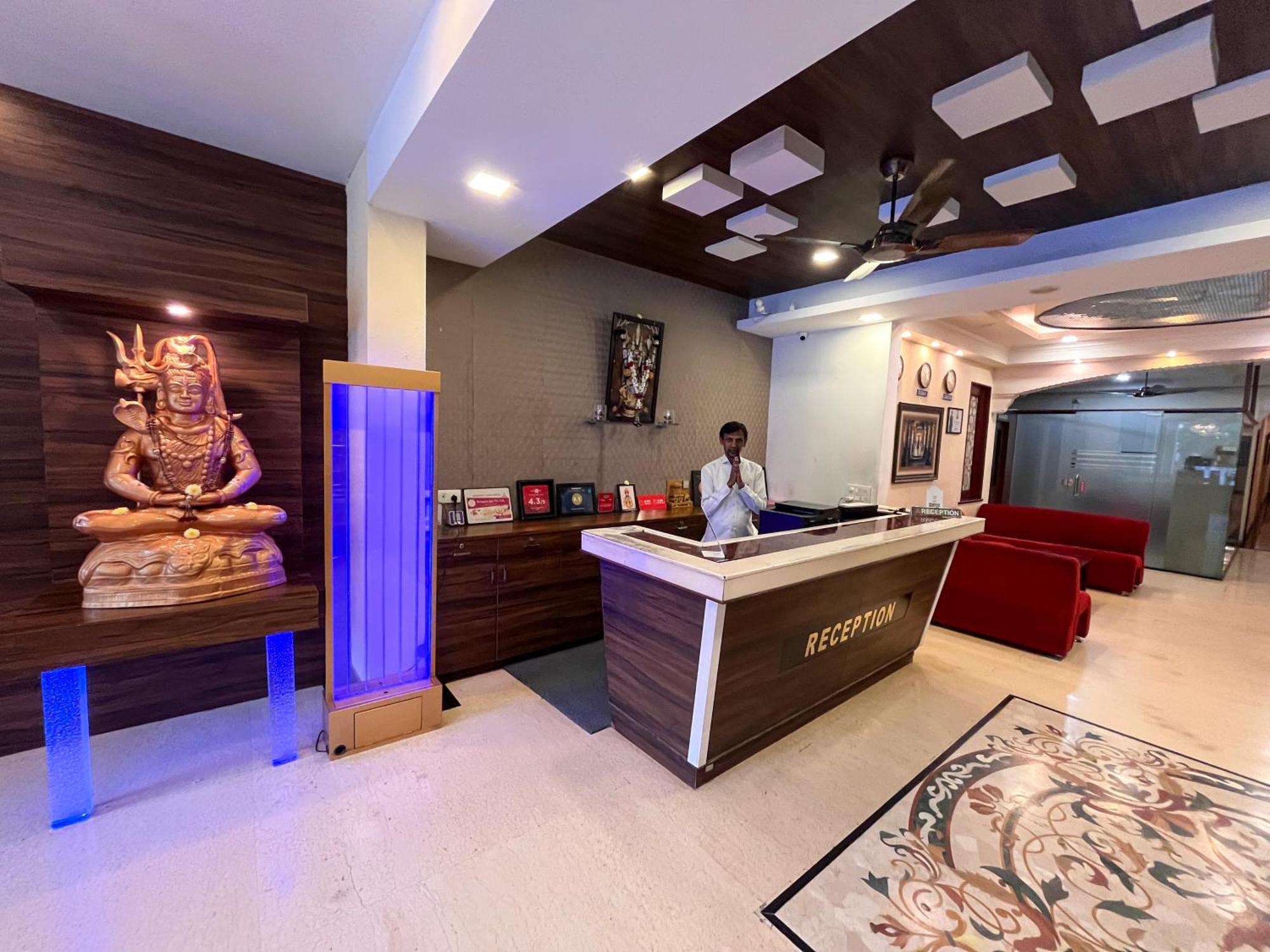 Ananya Comfortss Hospet Exterior photo